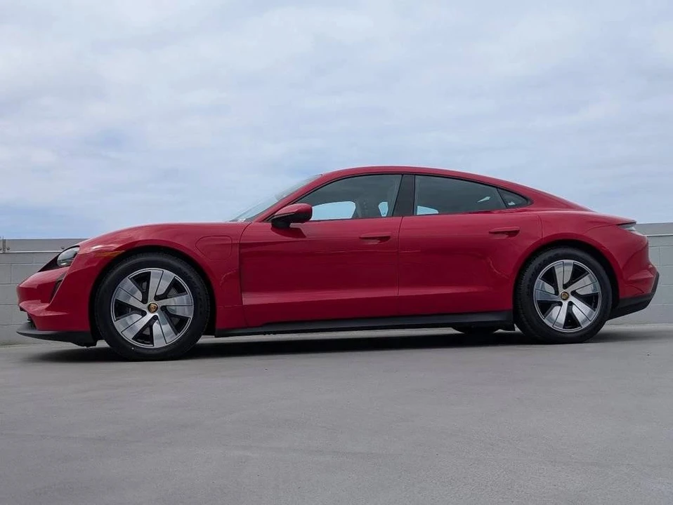 2024 Porsche Taycan - Image 2 of 5