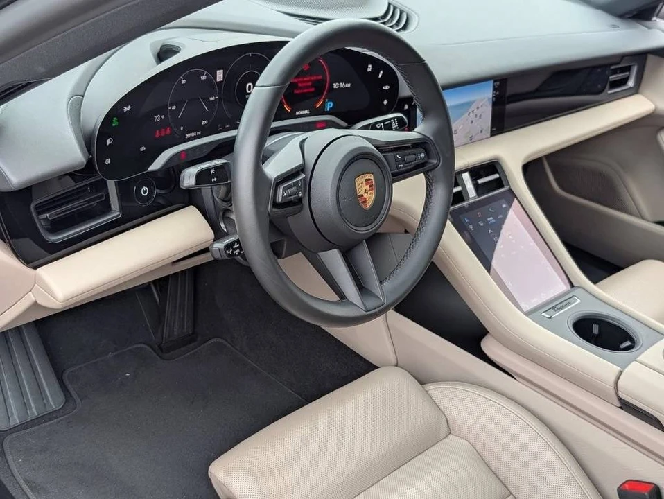 2024 Porsche Taycan - Image 4 of 5