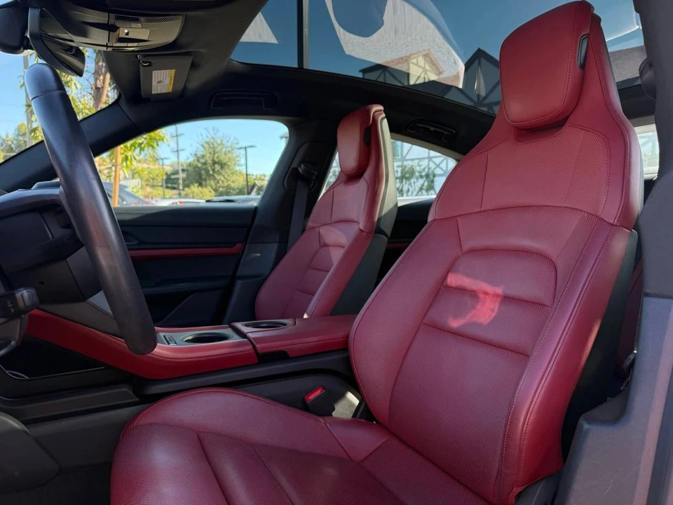 2024 Porsche Taycan - Image 5 of 5