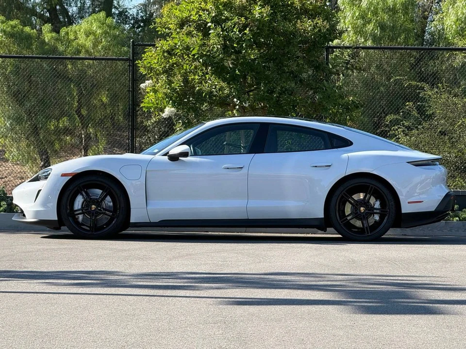 2024 Porsche Taycan - Image 2 of 5