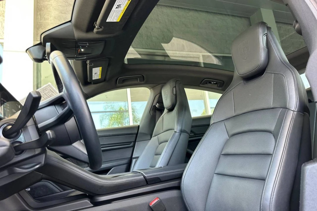 2024 Porsche Taycan - Image 5 of 5