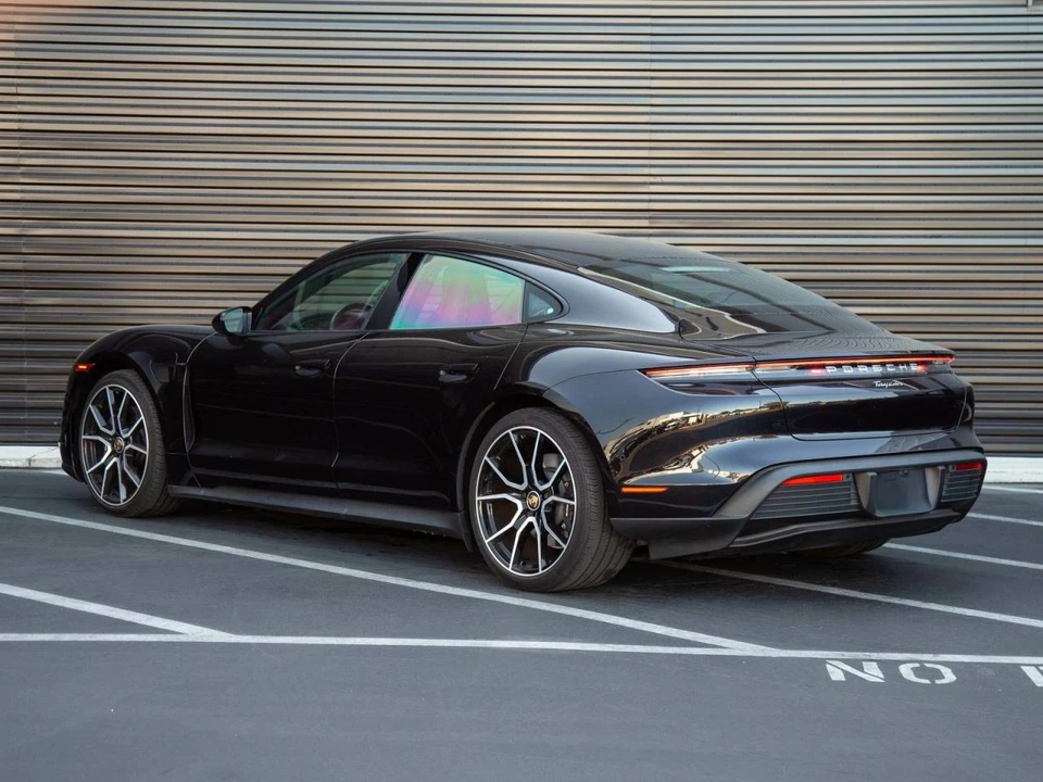 2024 Porsche Taycan - Image 3 of 5