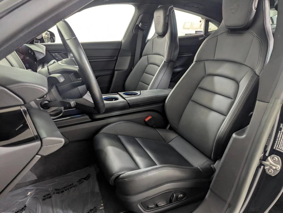 2024 Porsche Taycan - Image 5 of 5