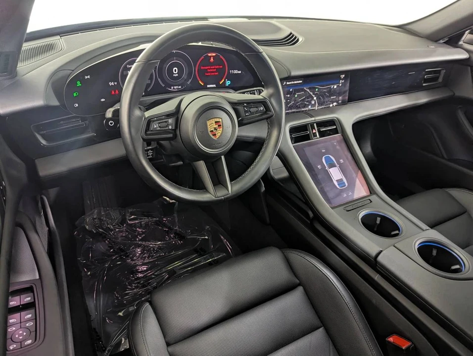 2024 Porsche Taycan - Image 4 of 5