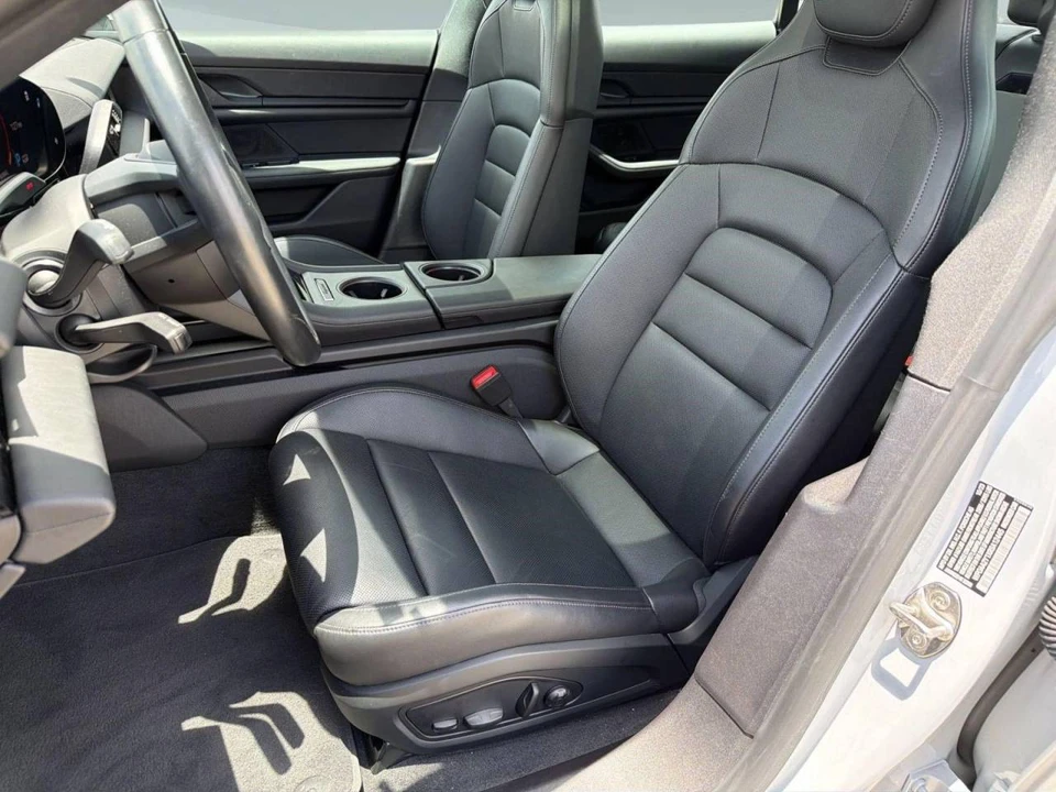 2024 Porsche Taycan - Image 5 of 5