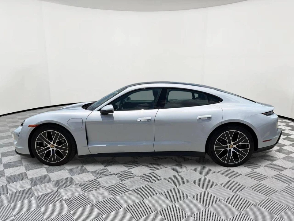 2024 Porsche Taycan - Image 2 of 5