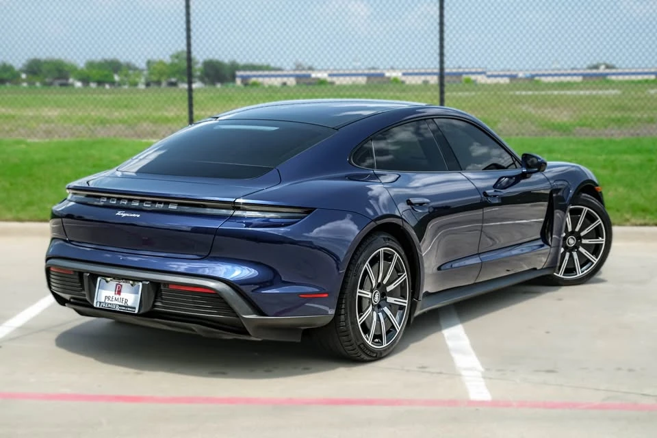 2024 Porsche Taycan - Image 5 of 20