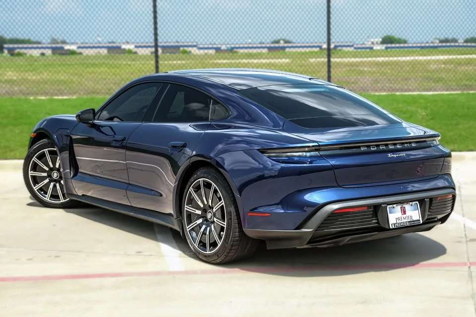 2024 Porsche Taycan - Image 4 of 20