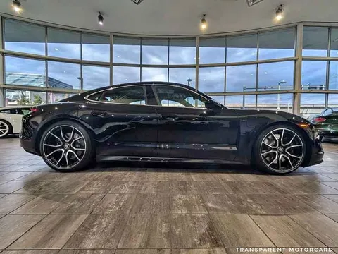 2024 Porsche Taycan Turbo