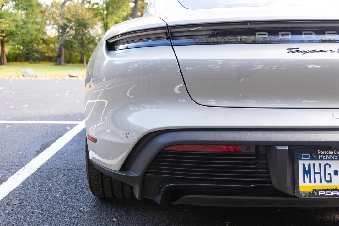 2024 Porsche Taycan Turbo S - Image 23 of 31