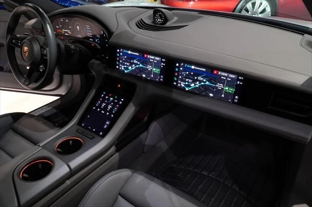 2024 Porsche Taycan Turbo - Image 15 of 21