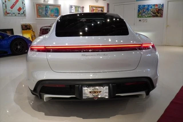 2024 Porsche Taycan Turbo - Image 8 of 21