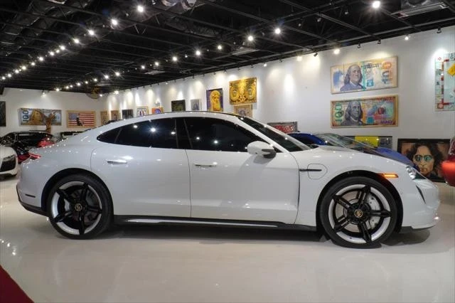 2024 Porsche Taycan Turbo - Image 11 of 21