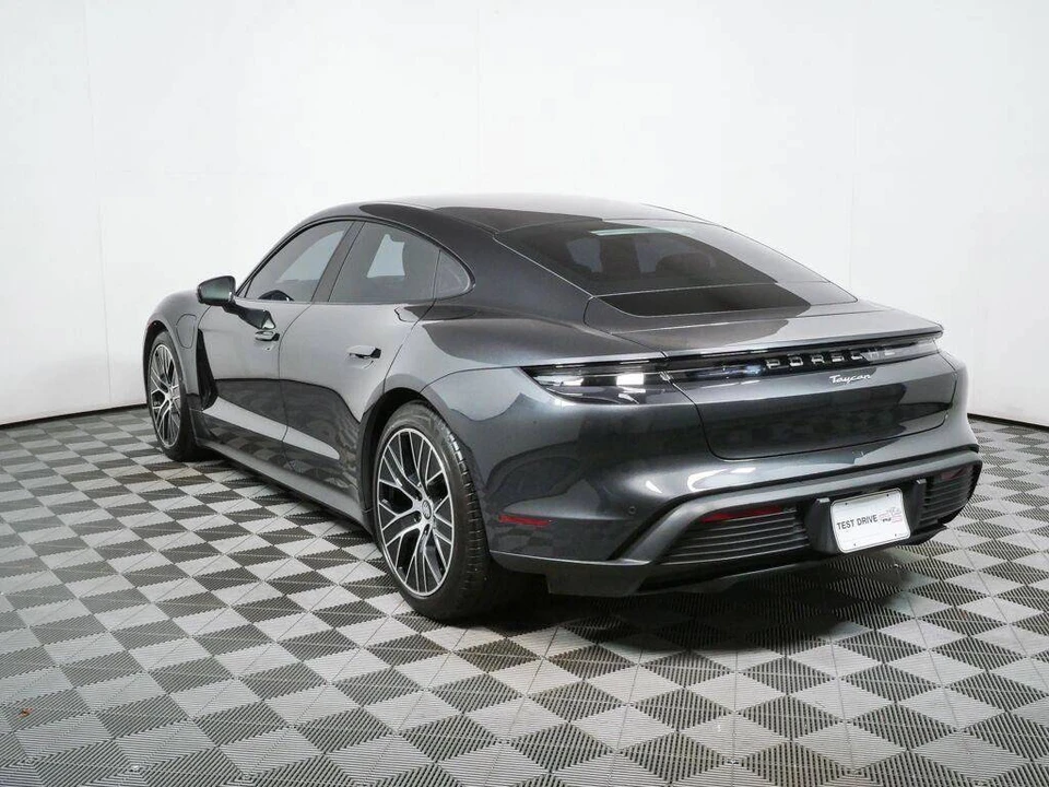 2024 Porsche Taycan - Image 3 of 4