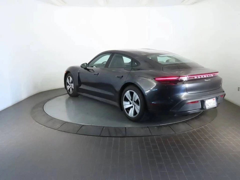 2024 Porsche Taycan - Image 3 of 4