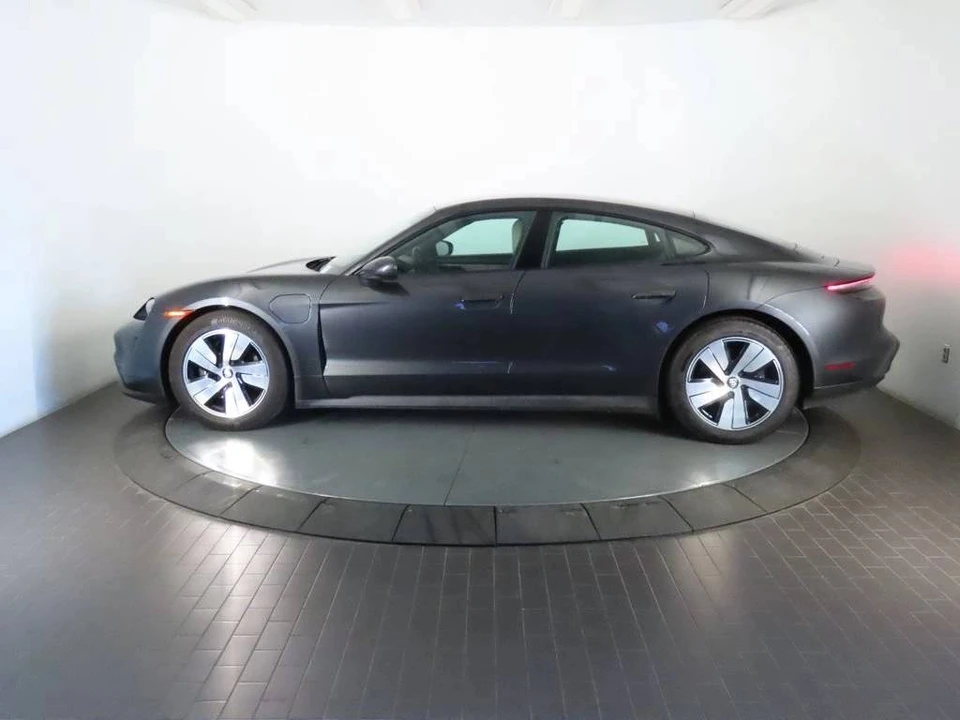 2024 Porsche Taycan - Image 2 of 4