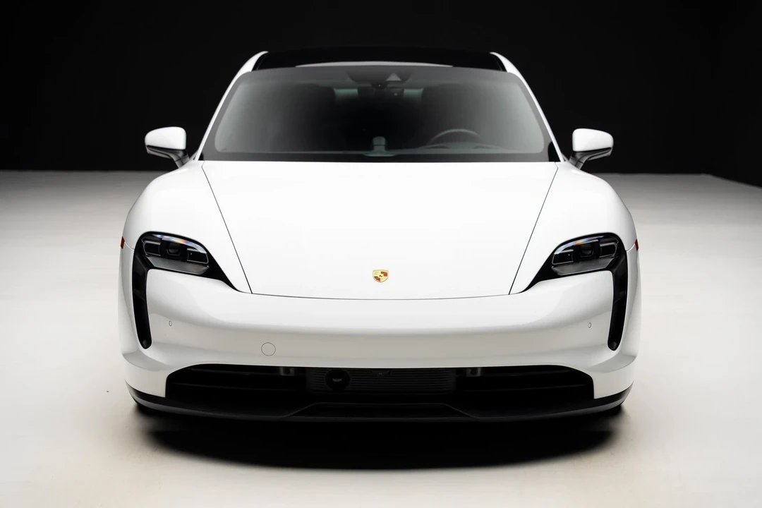 2024 Porsche Taycan - Image 6 of 12