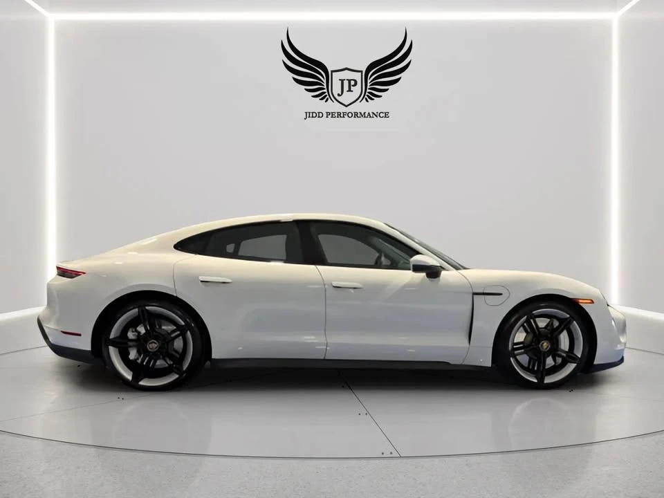 2024 Porsche Taycan - Image 7 of 13