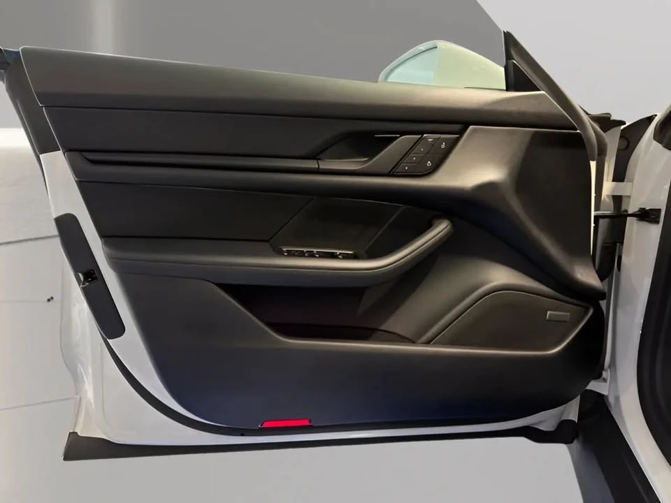 2024 Porsche Taycan - Image 12 of 13
