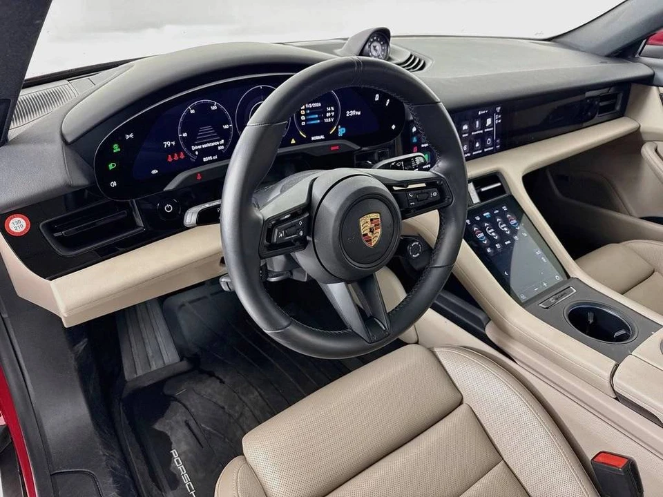 2024 Porsche Taycan - Image 4 of 4