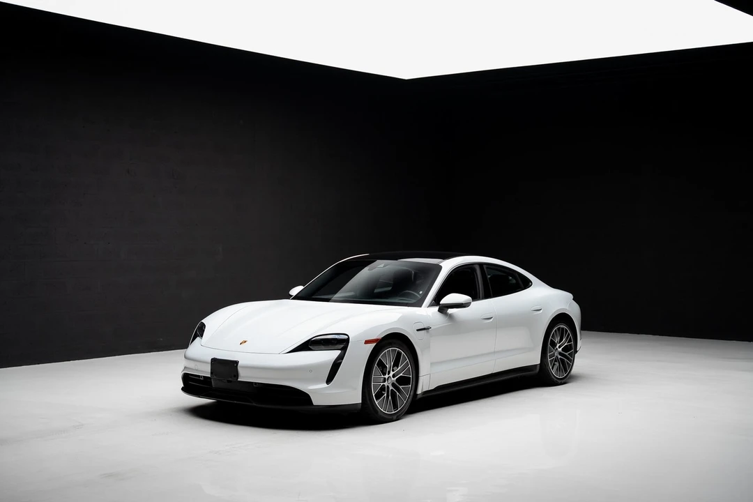2024 Porsche Taycan - Image 4 of 21
