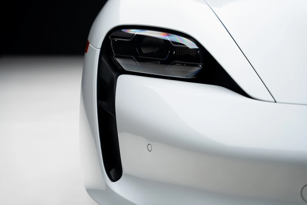 2024 Porsche Taycan - Image 8 of 21