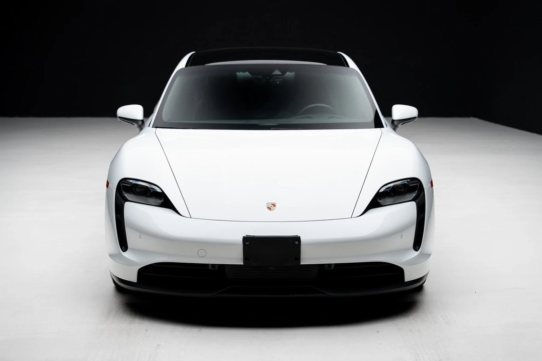 2024 Porsche Taycan - Image 5 of 21