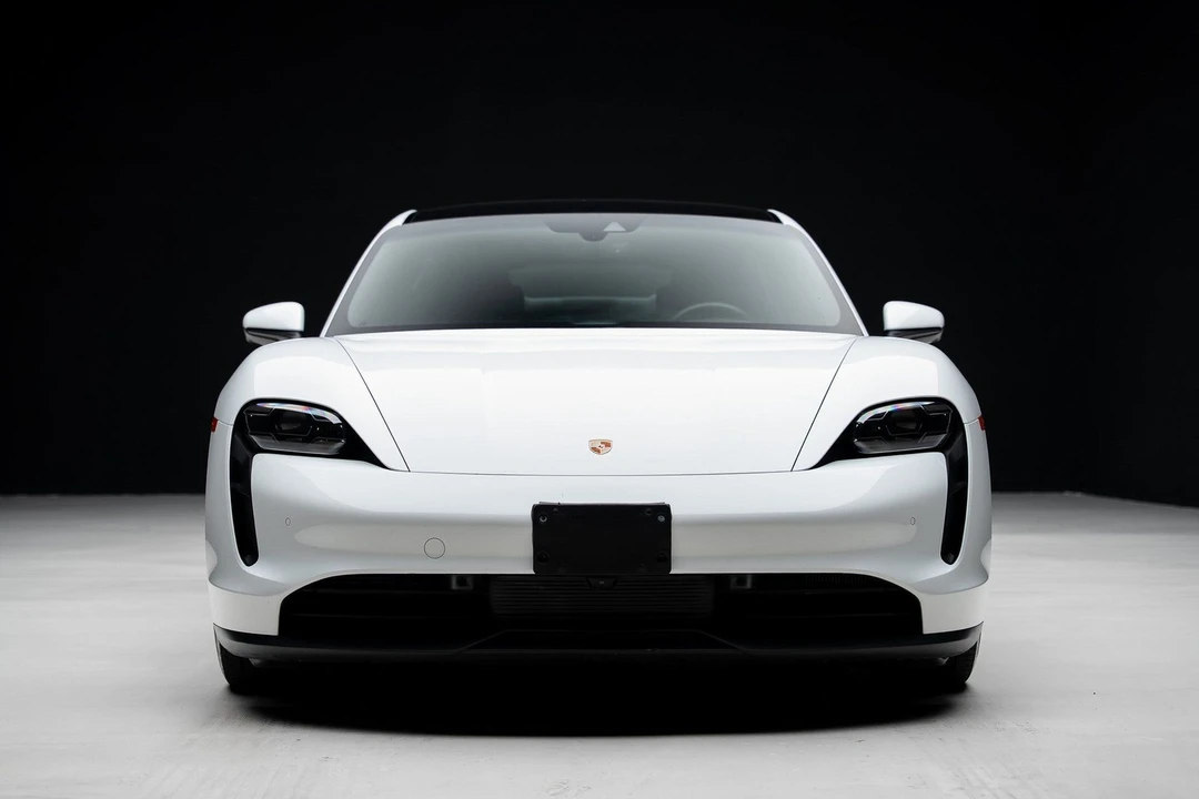 2024 Porsche Taycan - Image 7 of 21