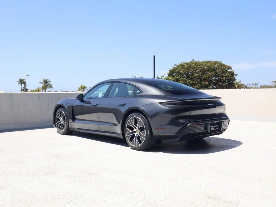 2024 Porsche Taycan - Image 3 of 4