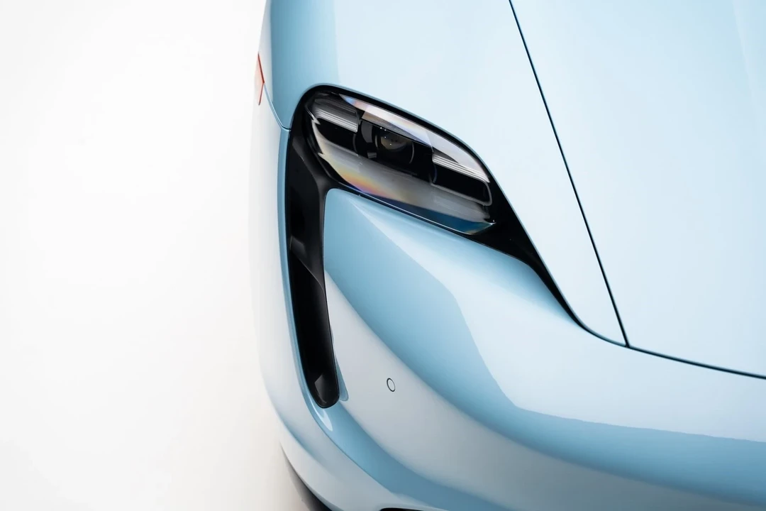 2024 Porsche Taycan - Image 11 of 21