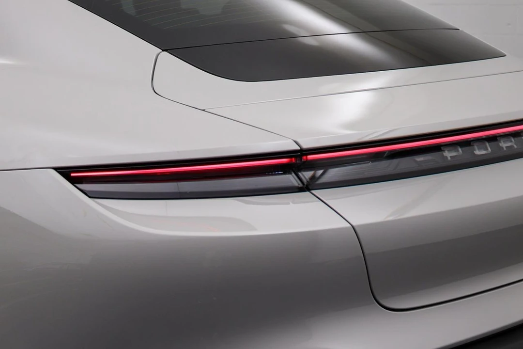 2024 Porsche Taycan - Image 12 of 31
