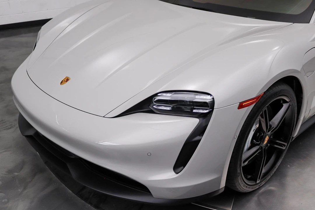 2024 Porsche Taycan - Image 11 of 31