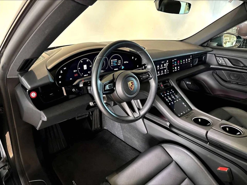 2024 Porsche Taycan - Image 4 of 4