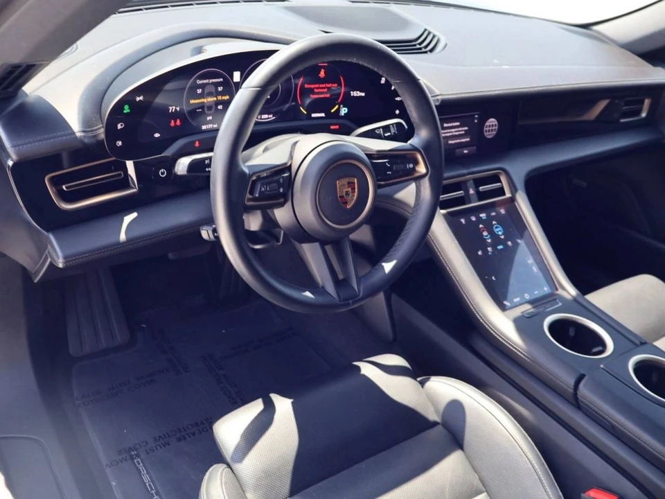 2024 Porsche Taycan - Image 4 of 4