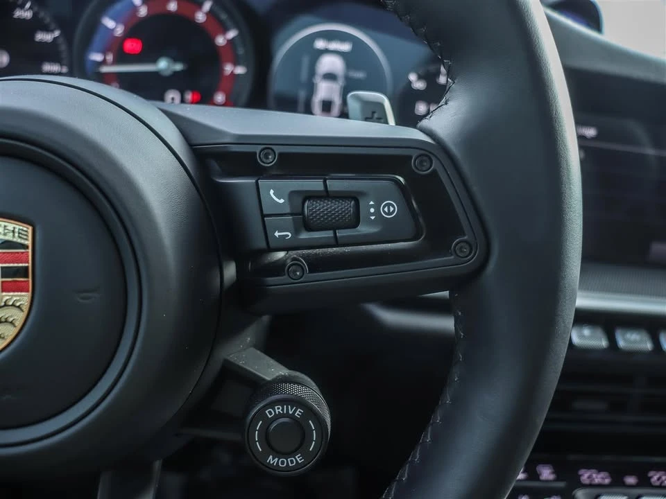 2024 Porsche - Image 16 of 17