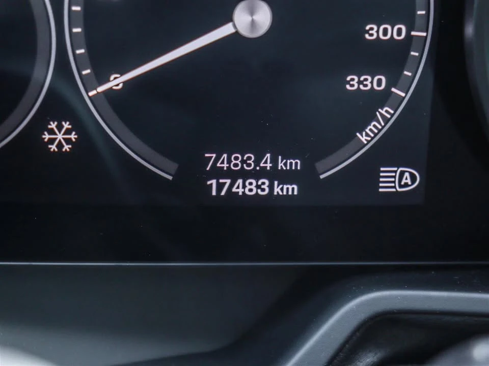 2024 Porsche - Image 15 of 17