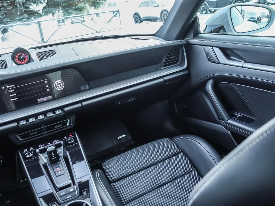 2024 Porsche - Image 8 of 17