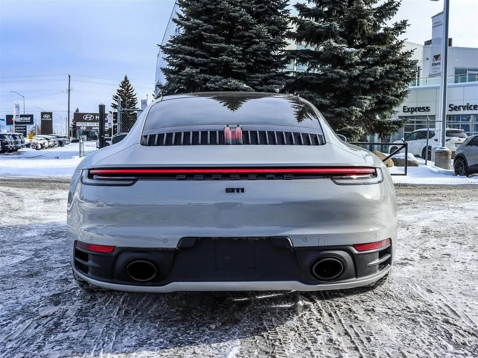 2024 Porsche - Image 4 of 17