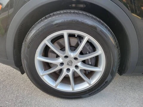 2024 Porsche 9Y0/9Y3 Cayenne - Image 16 of 20