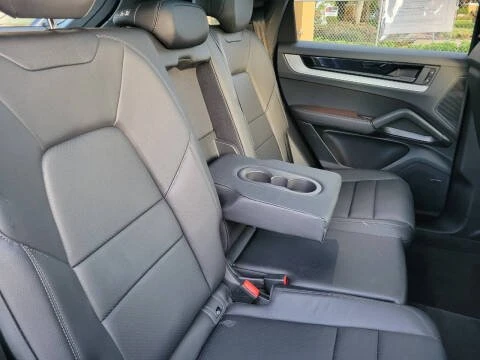 2024 Porsche 9Y0/9Y3 Cayenne - Image 11 of 20