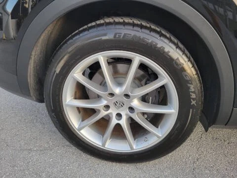 2024 Porsche 9Y0/9Y3 Cayenne - Image 18 of 20