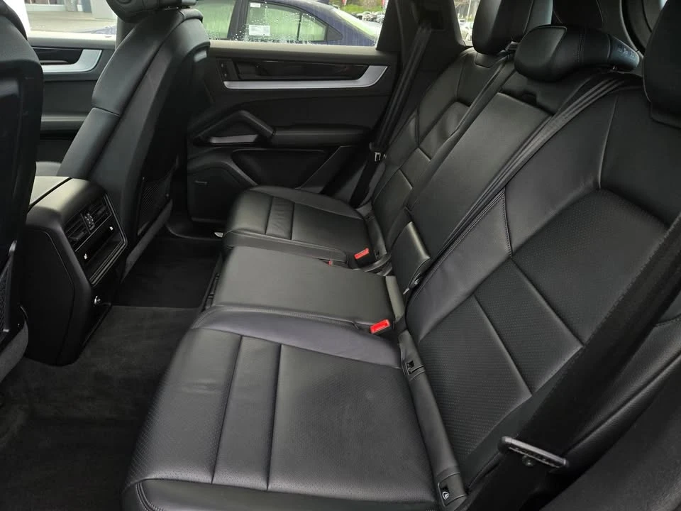 2024 Porsche 9Y0/9Y3 Cayenne - Image 12 of 20