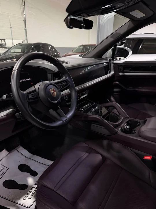 2024 Porsche 9Y0/9Y3 Cayenne - Image 4 of 6