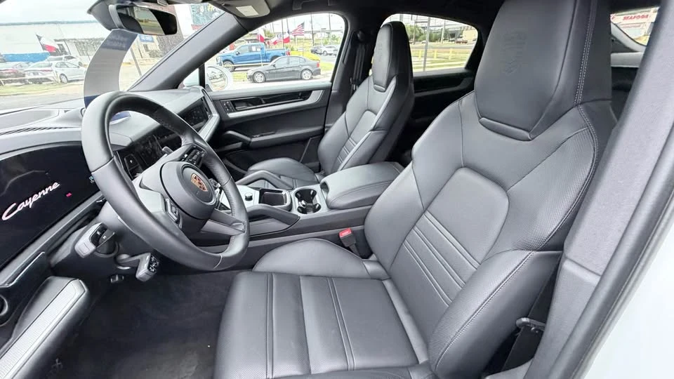 2024 Porsche 9Y0/9Y3 Cayenne - Image 14 of 16