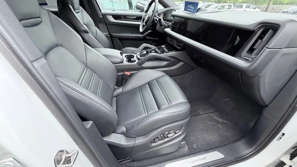 2024 Porsche 9Y0/9Y3 Cayenne - Image 8 of 16