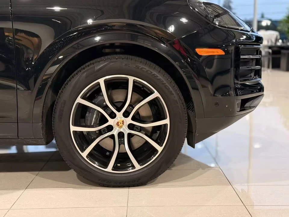 2024 Porsche 9Y0/9Y3 Cayenne - Image 5 of 9