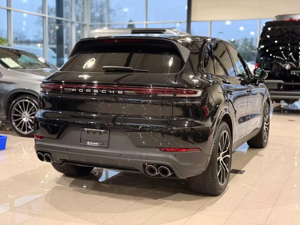 2024 Porsche 9Y0/9Y3 Cayenne - Image 6 of 9