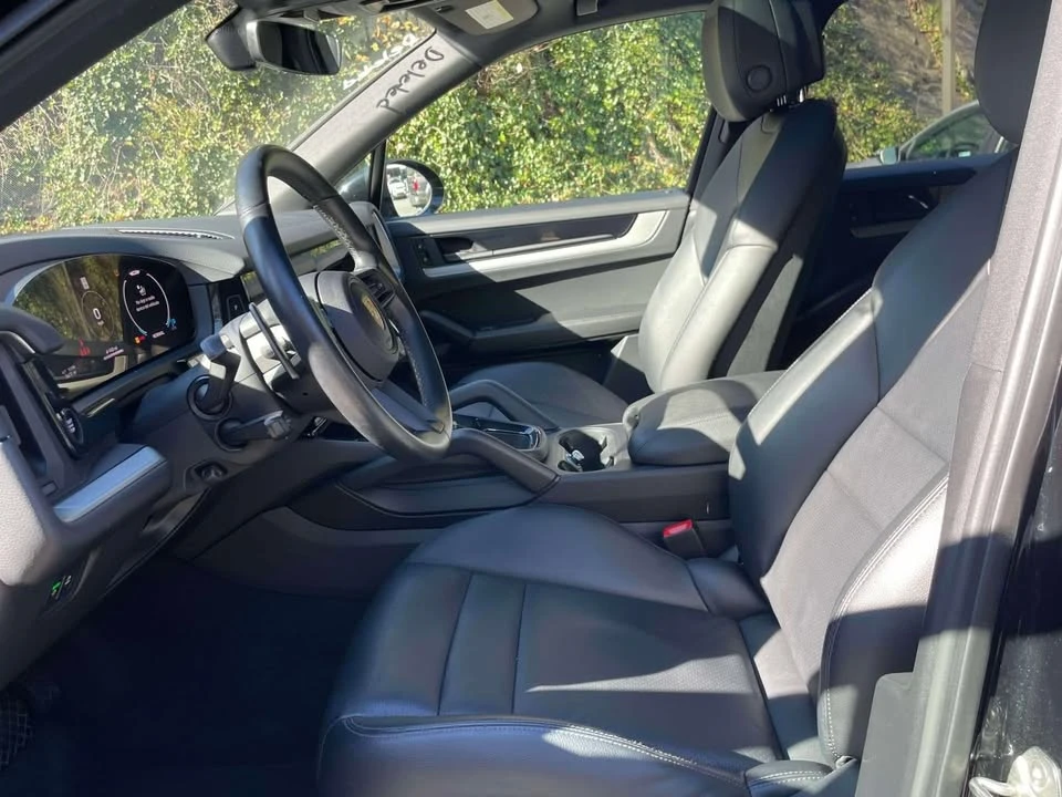 2024 Porsche 9Y0/9Y3 Cayenne - Image 13 of 18