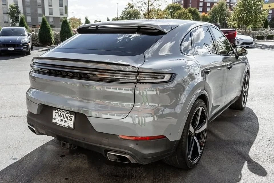 2024 Porsche 9Y0/9Y3 Cayenne - Image 18 of 20