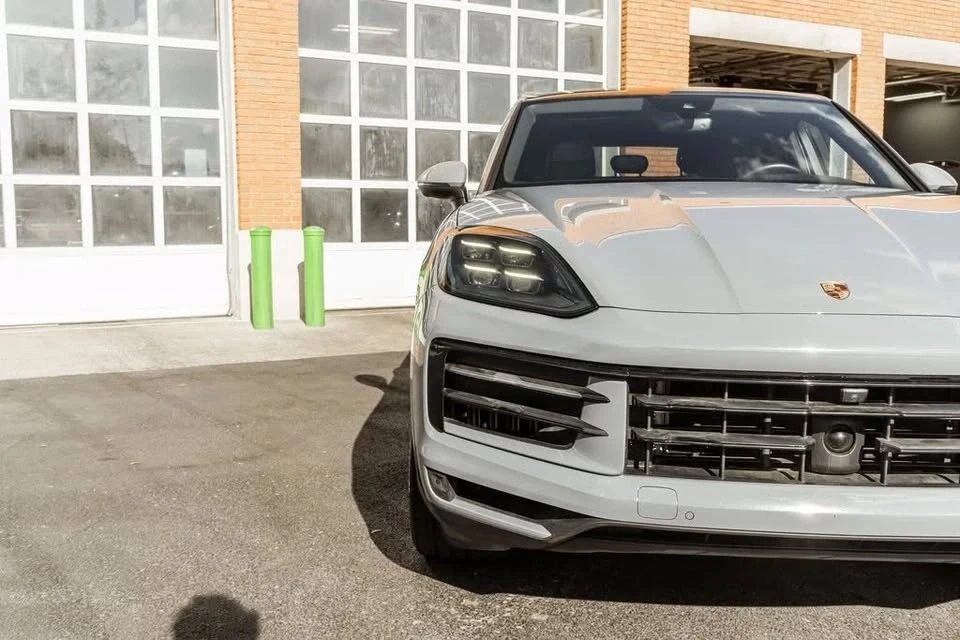 2024 Porsche 9Y0/9Y3 Cayenne - Image 17 of 20
